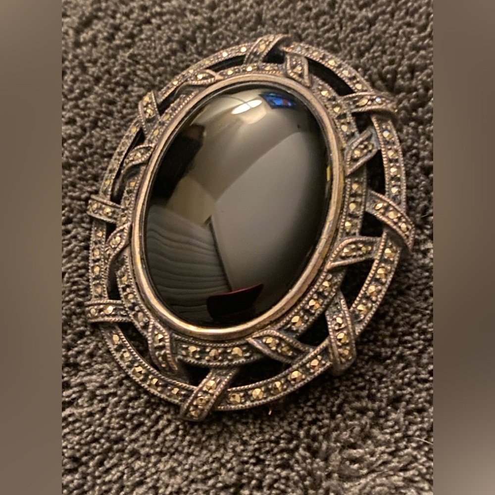 Antique Beautiful Sterling + large Onyx brooch BIG!